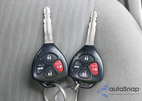 2010 Toyota Corolla Le z USA, uszkodzony, nr VIN 1NXBU4EE9AZ328760